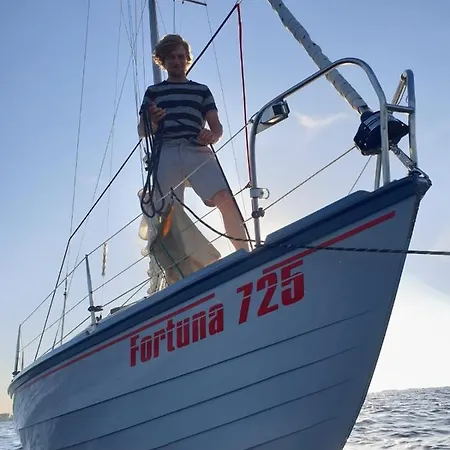 Sailboat Waarschip Fortuna 725 * Farmsum